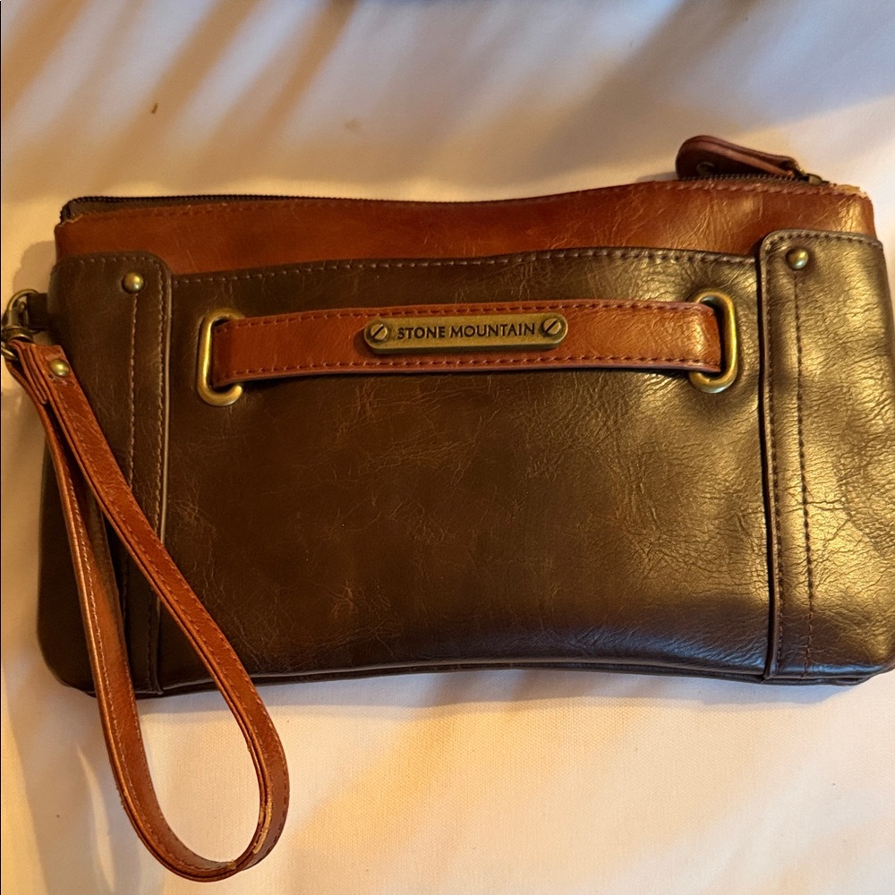 Stone Mountain Accessories Brown and Tan Clutch